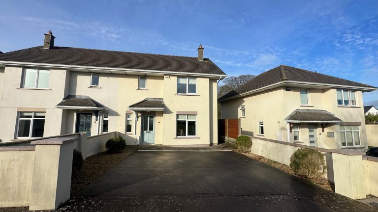 No. 35 Summerfields, Ballyleary, Cobh, Co Cork – P24 XE78